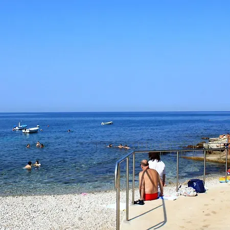 דירה With Parking Space Basanija, Umag - 27427