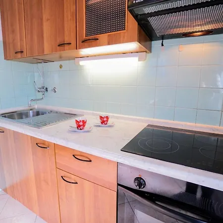 Appartement With Parking Space Basanija, Umag - 27427